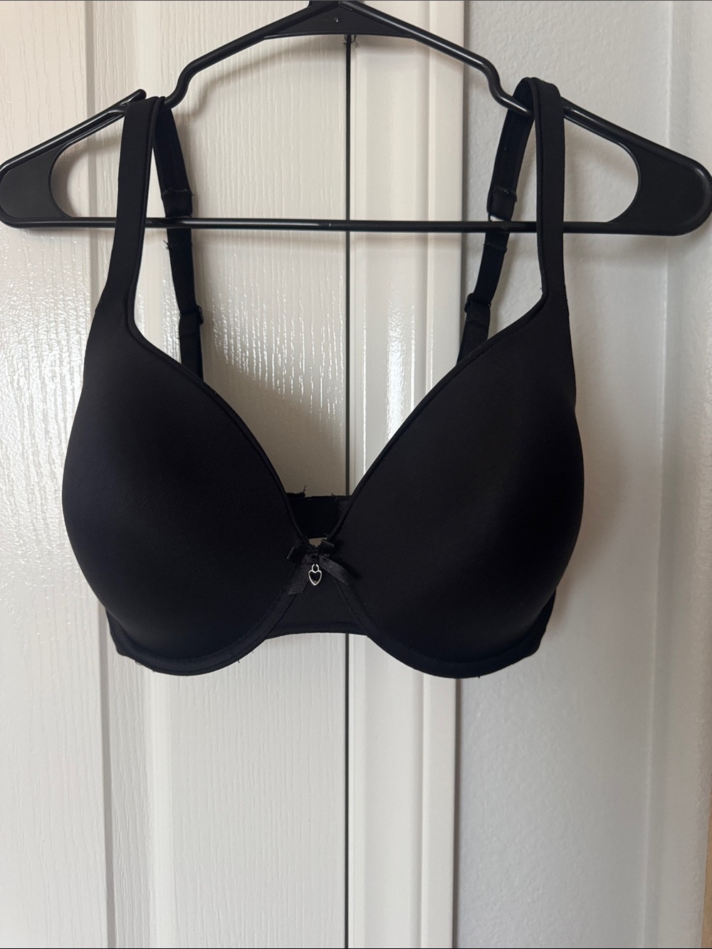 Everyday Smooth Black T-Shirt Bra with Light Padding US 30G/UK 30F